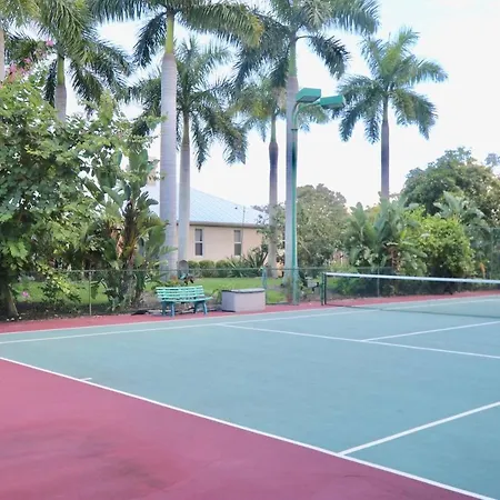 Villa Tranquil Court Oasis